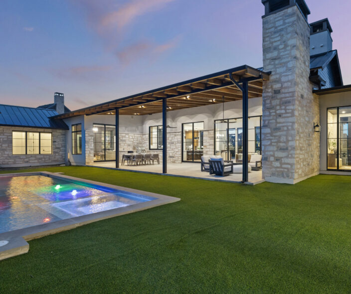 How to Choose an Austin Real Estate Agent with a Strong Luxury Marketing Plan