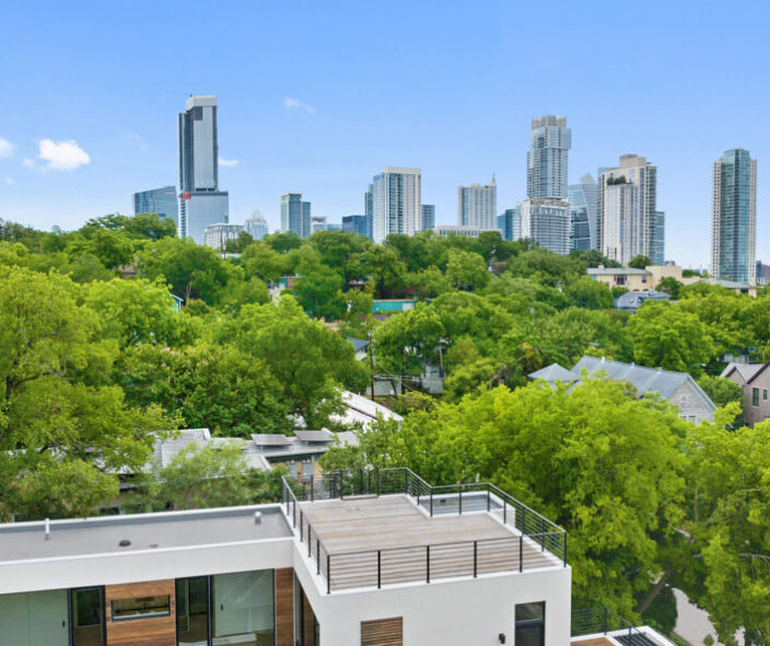 What Are the Most Common Mistakes to Avoid When Selling a House in Austin?