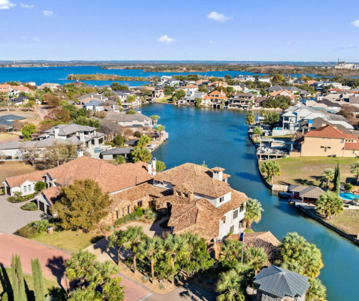 Why Austin Buyers Are Investing in Horseshoe Bay Vacation Homes